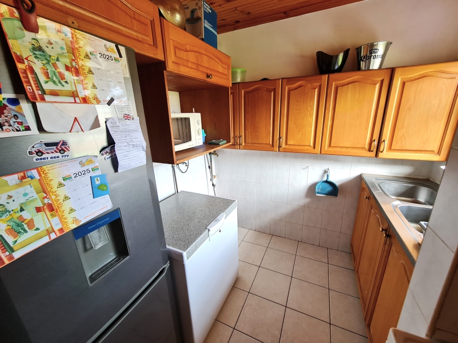 2 Bedroom Property for Sale in Noorsekloof Eastern Cape